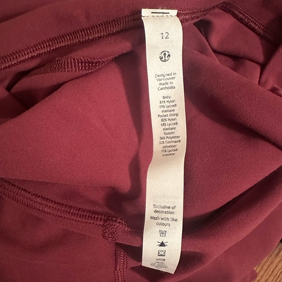 Lululemon Groove Nulu Super high waisted flared pants - worn twice - Picture 5 of 7